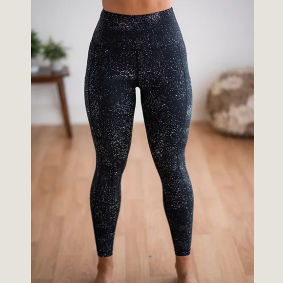 NWT Reflective Galaxy Detail Compression 7/8 Length Leggings - Silver on Navy - Picture 8 of 9